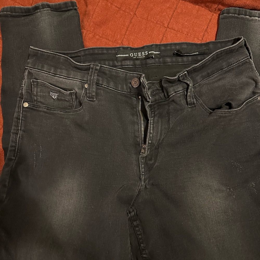 Guess Mens Slim Tapered Fit Distressed Jeans